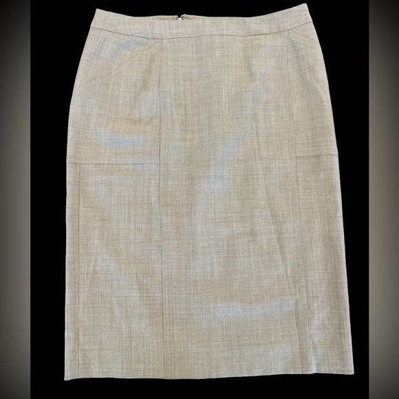 Body by Victoria Knee Length Skirt Button Accent Excellent Sz‎ 6 - Picture 1 of 3